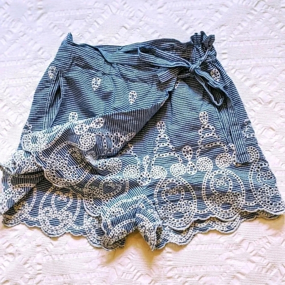 Zara Woman Blue and White Gingham Embroidery Lace Trim Skorts Short Skirt XS - Picture 6 of 9
